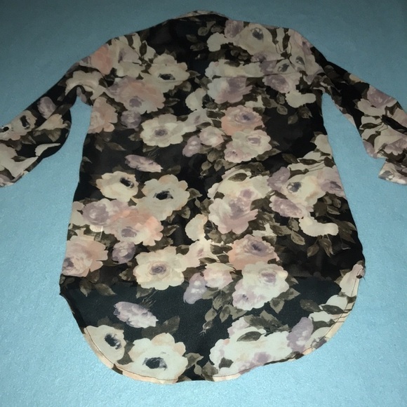 LOVE 4 TRUTH floral wrap semi sheer snap closure hi-low tunic NEW size S - Picture 2 of 10